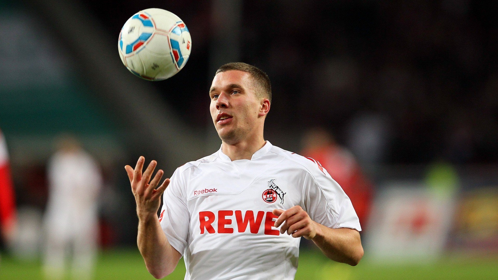 开云APP下载-足球球迷文化研究课题在高校立项，足球文化进校园